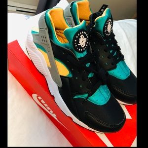 Rare Nike Air Huarache